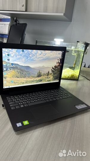 Ноутбук в идеальном состоянии Lenovo