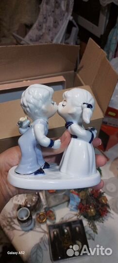 Керамические фигурки, подсвечники, свечки