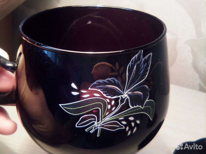 Чайные пары. марганцевое стекло