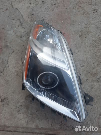 Фара правая prius 20