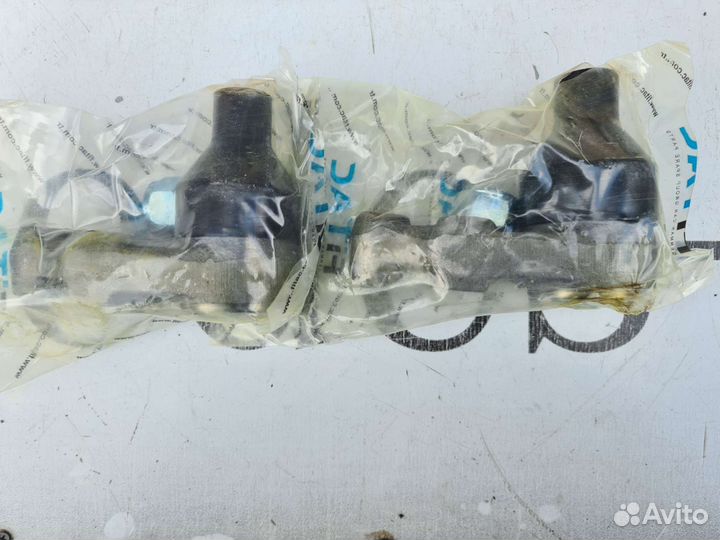 Шаровая передняя Ford Transit