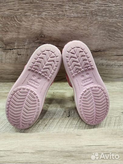 Сандалии crocs для девочки c13