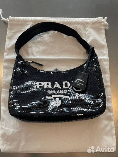Сумка Prada Re-Edition 2000