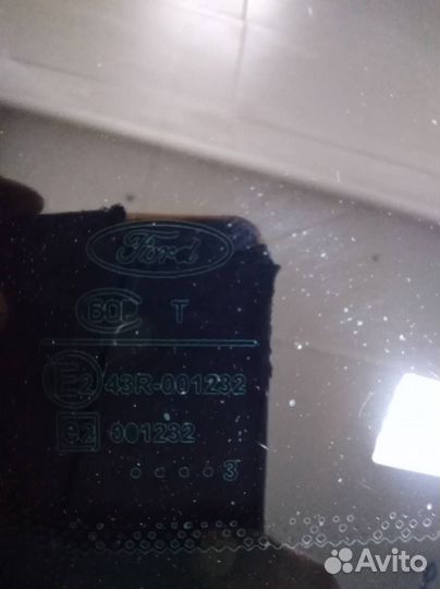 Стекло кузовное глухое левое Ford Focus 1 1998-200