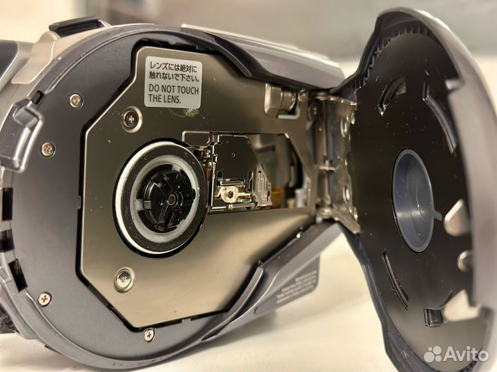 Видеокамера canon