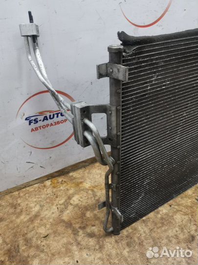 Радиатор кондиционера Hyundai Santa-Fe 2 SUV 2.2