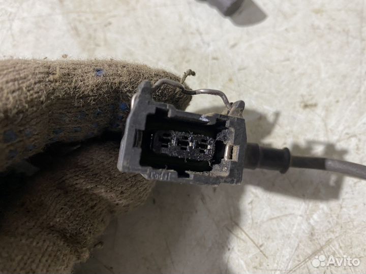 Датчик распредвала BMW 7 series E38 M62