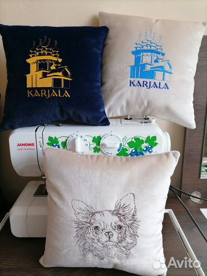 Пошив автомобильной подушки с логотипом, гос.номер