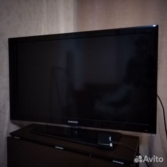 Б/у телевизор samsung