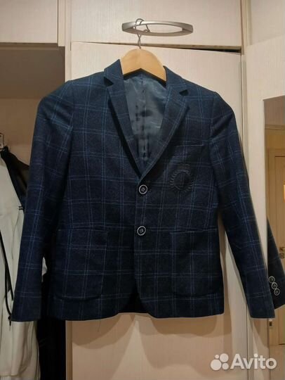 Пиджак на мальчика 134