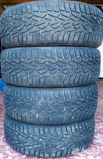 Nokian Tyres Hakkapeliitta 7 SUV 215/65 R16