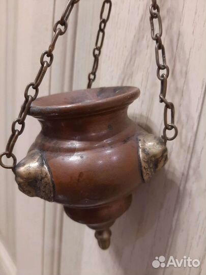 Медный подсвечник лампада