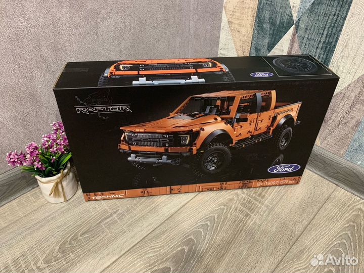 Конструктор Technic Ford F-150 Raptor Форд Раптор