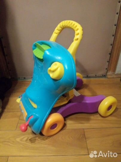 Машинка каталка толокар