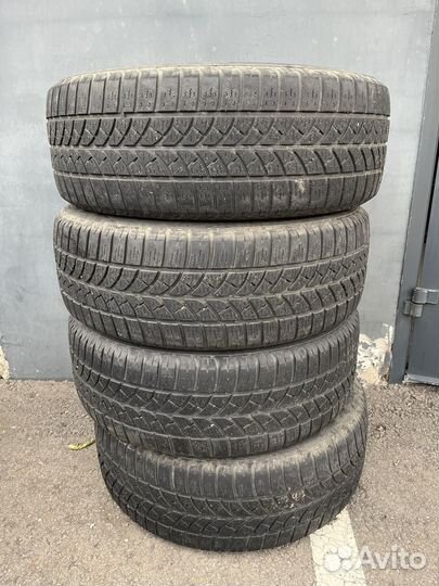 Bridgestone Blizzak LM-18 225/60 R17 99H