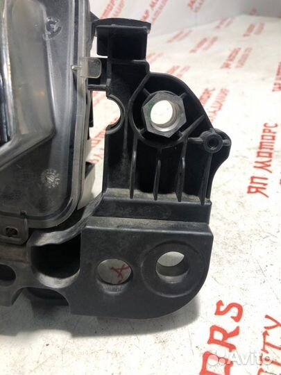 Фара галогеновая правая Volkswagen Golf 6 caxa