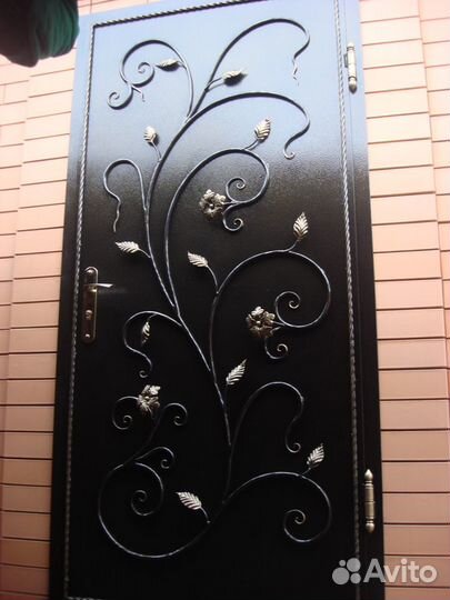 Входные металлические двери - любые