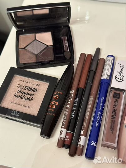 Набор косметики пакетом