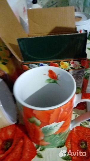 Кружки новые в коробках