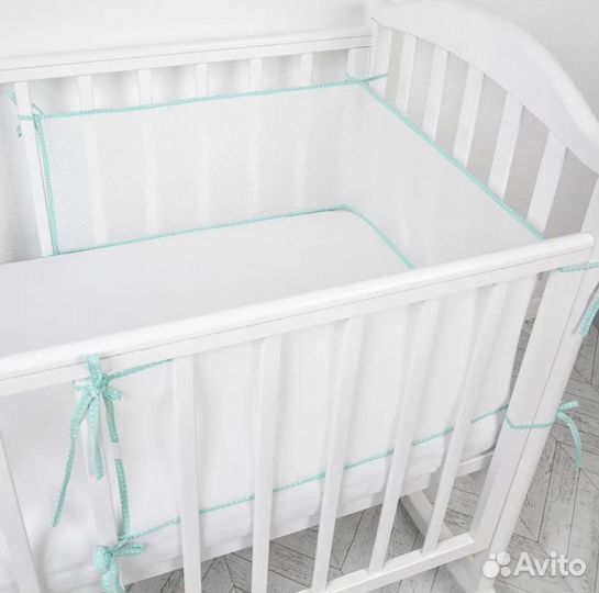 Бортики в кроватку