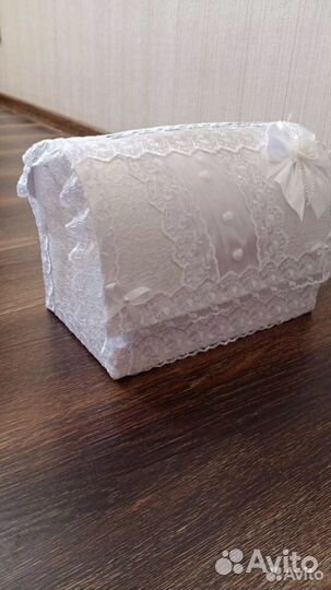 Свадебный сундук для денег