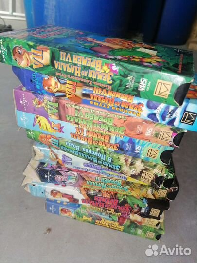 Видеокассеты с детскими мультфильмами целая сумка