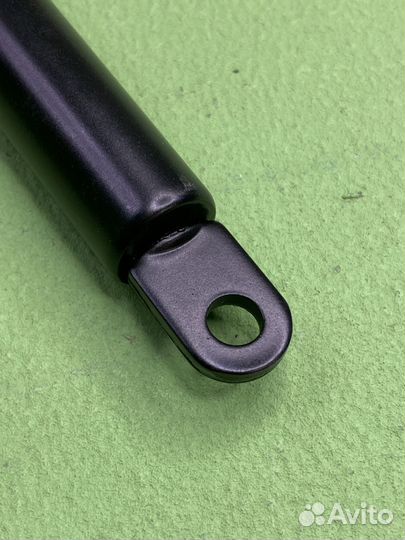 Амортизатор капота \Scania 4/P/G/R/T серия SEM11029