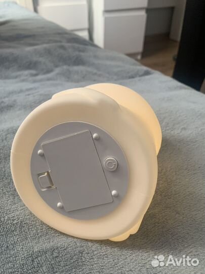 Светильник настольный