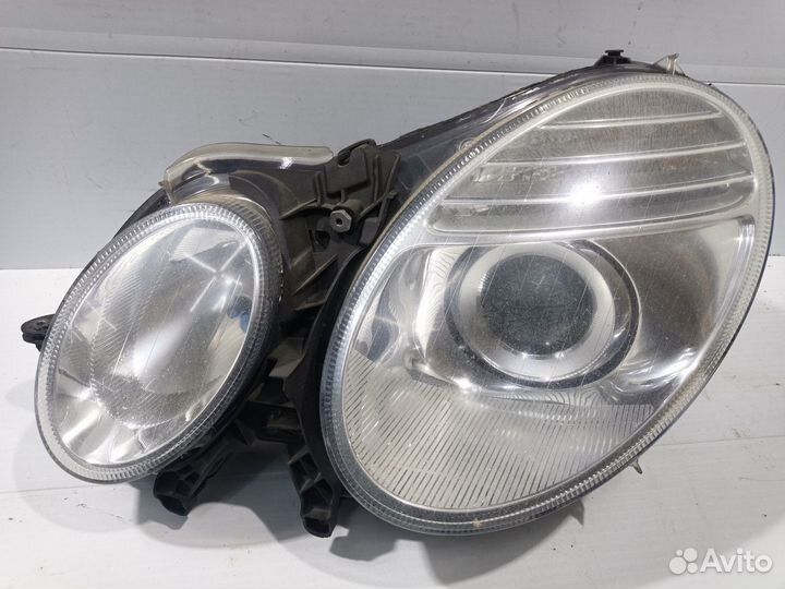 Фара левая Mercedes W211 E-class
