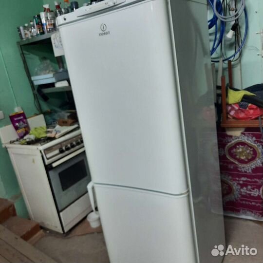 Холодильник