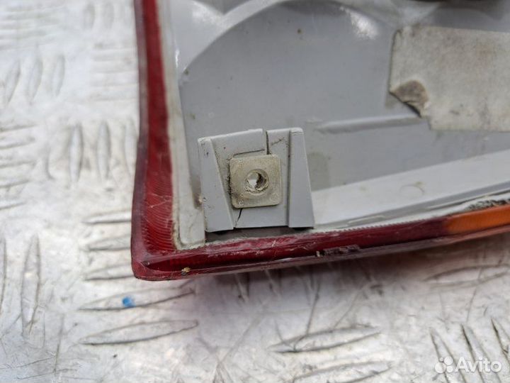 Фонарь задний левый Chevrolet Blazer 4.3 L35 180