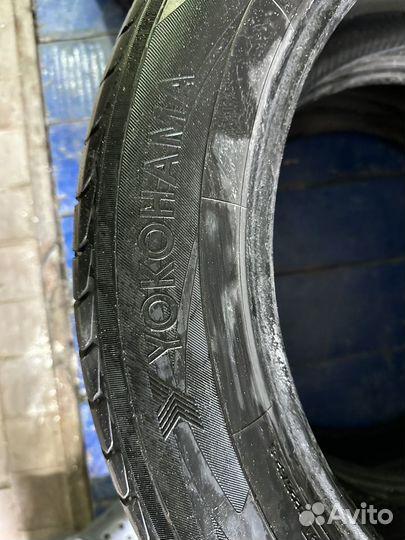 Yokohama Advan Sport V102 235/55 R20