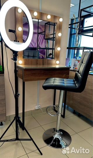Аренда рабочего места бровиста визажиста