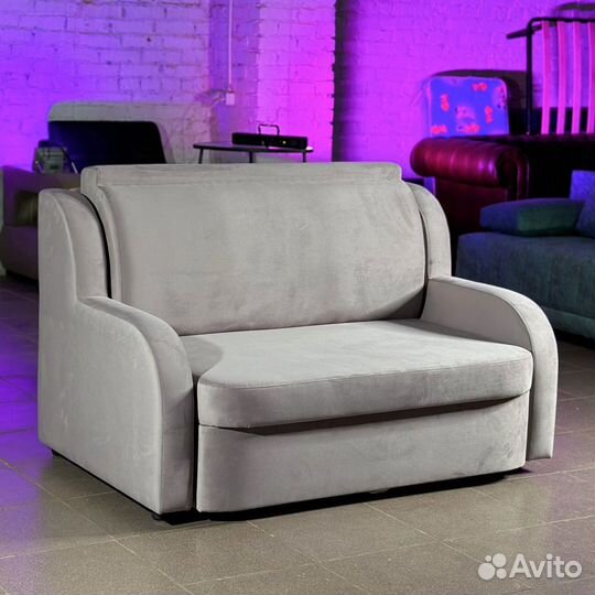 Малогабаритный диван 1.2