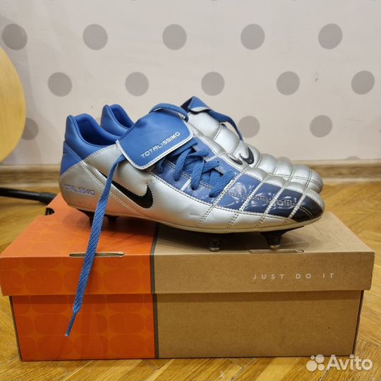 Футбольные бутсы nike totalissimo 43