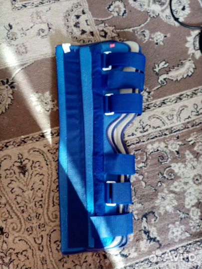 Коленный ортез