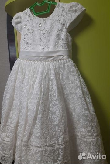 Платье на выпускной на 6-8 лет