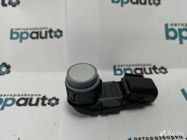 Датчик парковки парктроник 1F7 серебро