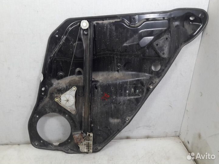 Стеклоподъемник двери задней левой Mercedes X164