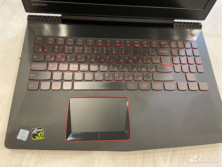 Ноутбук Lenovo legion y520