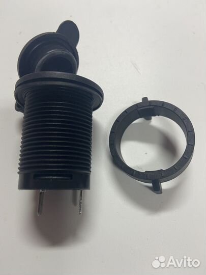 Гнездо прикуривателя 12VRC