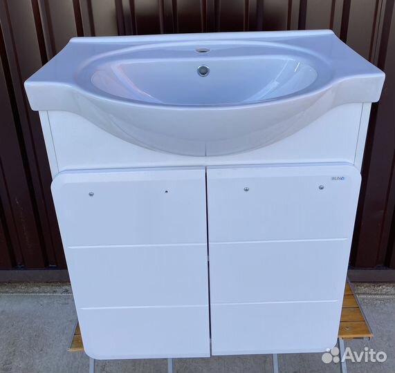 Тумба с раковиной Runo Эрика 70 белая новая