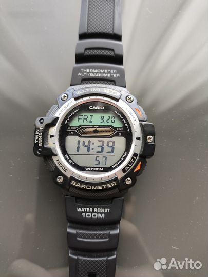 Часы Casio SGW-300H