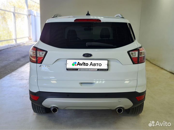 Ford Kuga 2.5 AT, 2017, 166 112 км