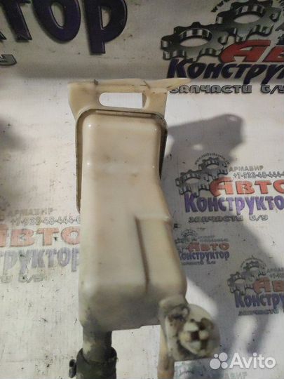 Бачок гидроусилителя Audi A8 4.2 Quattro седан AKG