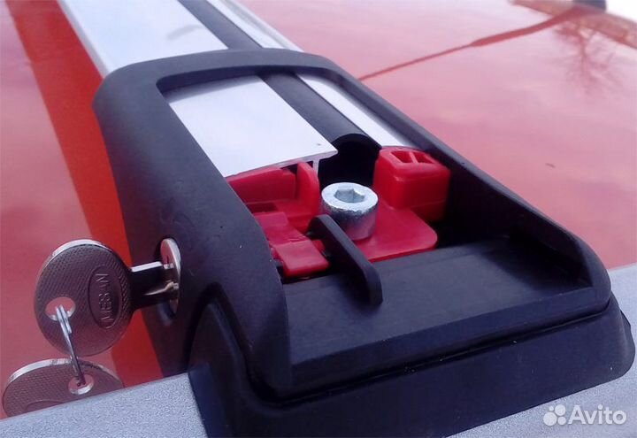 Багажник на рейлинги Shark