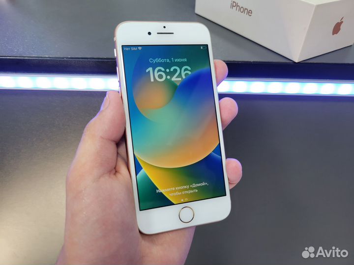 iPhone 8, 64 ГБ
