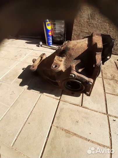 Редуктор mercedes 123