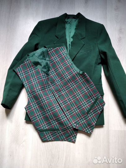 Школьная форма размер 140 и 128