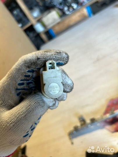 Датчик включения стопсигнала Ford Fusion CBK fyjb